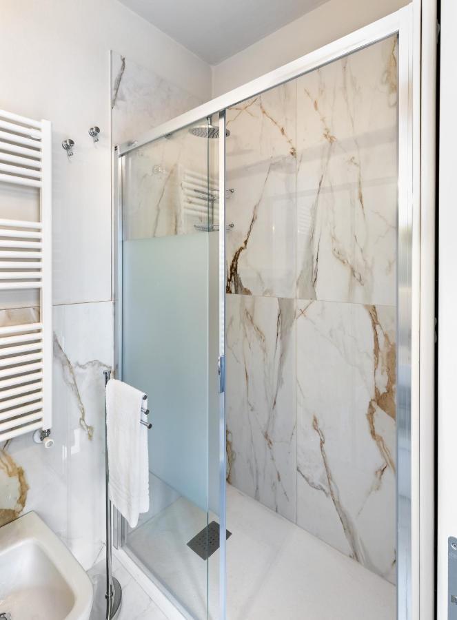 Viareggio Suite - Beach Apartment Kültér fotó