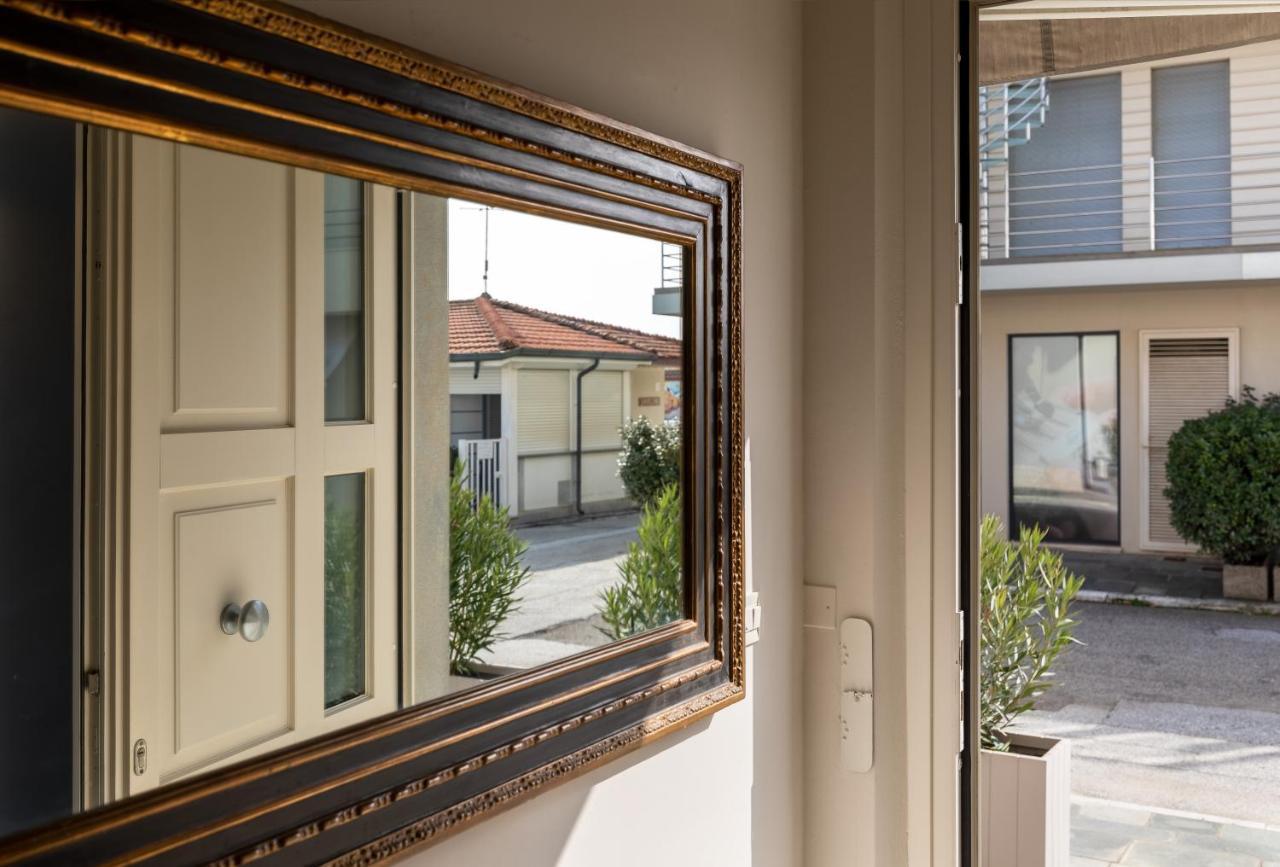 Viareggio Suite - Beach Apartment Kültér fotó